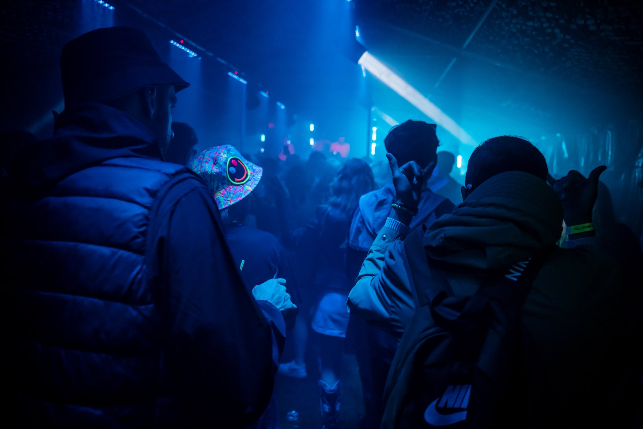BUNKA crowd with neon hat